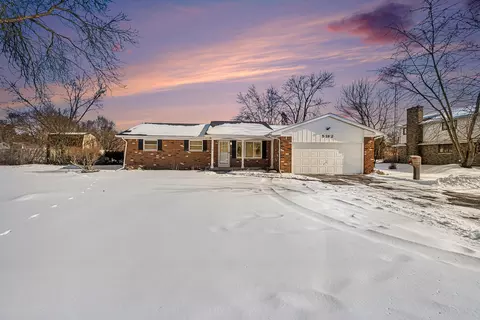 5182 N Mckinley Rd, Flushing, MI 48433