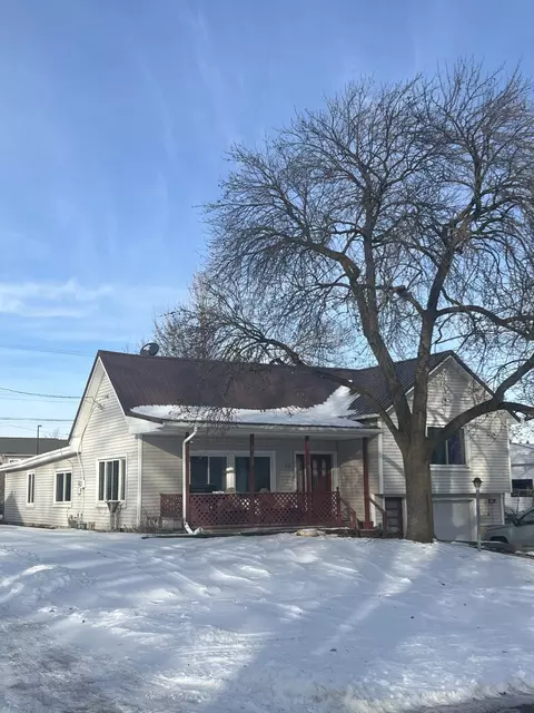 6374 Chard St, Marlette, MI 48453