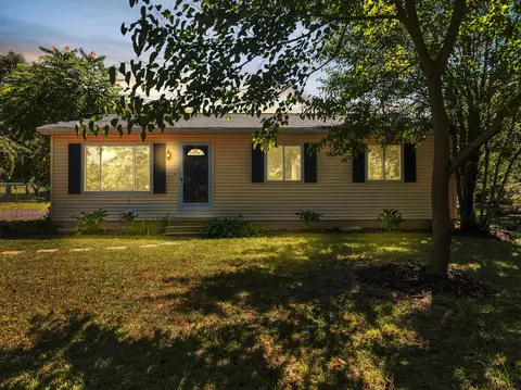 1522 E Dryden Rd, Metamora, MI 48455