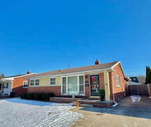 1106 Symes, Royal Oak, MI 48067