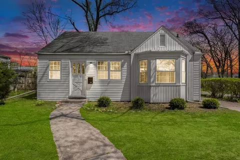 1105 Birk Ave, Ann Arbor, MI 48103