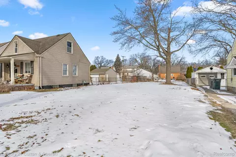 24100 Chicago St, Dearborn, MI 48124