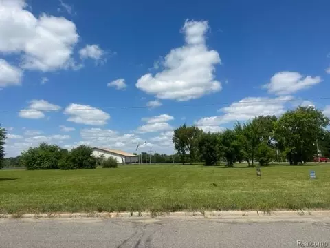 1 38 Acre Belsay, Burton, MI 48519