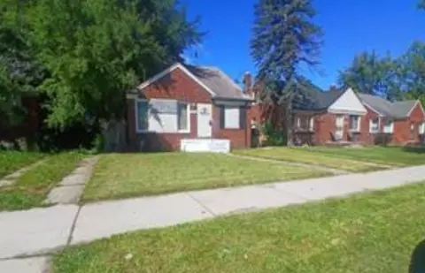 19197 Hubbell St, Detroit, MI 48235
