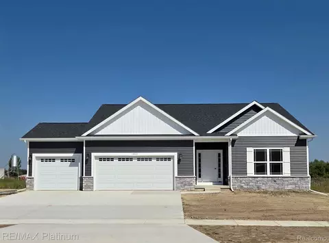 13033 River Rock Pass, Fenton, MI 48451