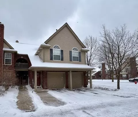 28560 Carlton Way Dr, Novi, MI 48377