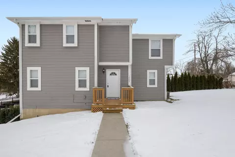 1060 Oregon Blvd, Waterford, MI 48327