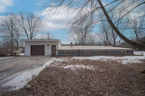 13122 Morrish Rd, Montrose, MI 48457