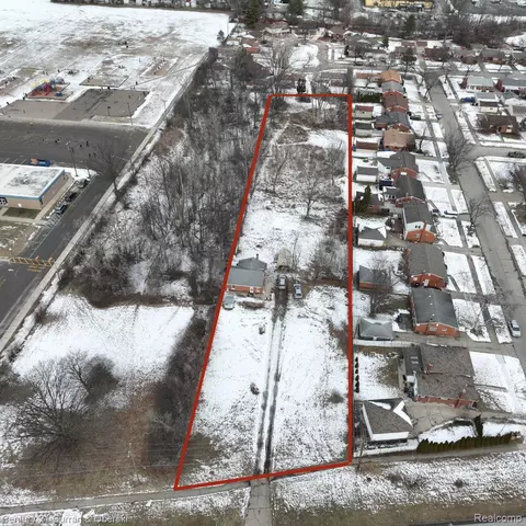 28330 Ann Arbor Trl, Westland, MI 48185