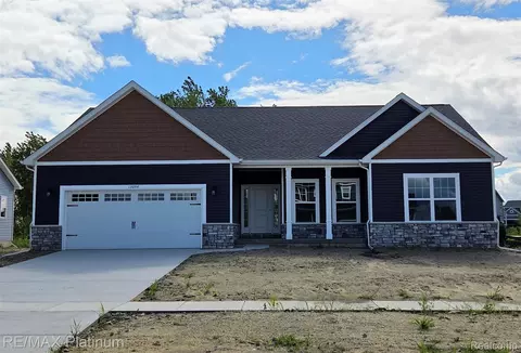 13054 River Rock Pass, Fenton, MI 48451