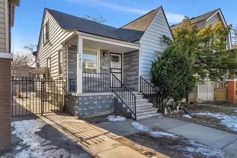 7425 Parkwood St, Detroit, MI 48210