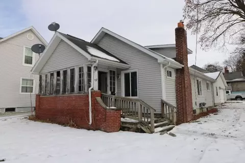 1138 Liberty St, Lapeer, MI 48446
