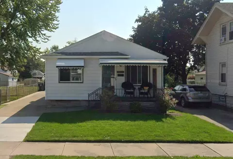18836 Hanna St, Melvindale, MI 48122