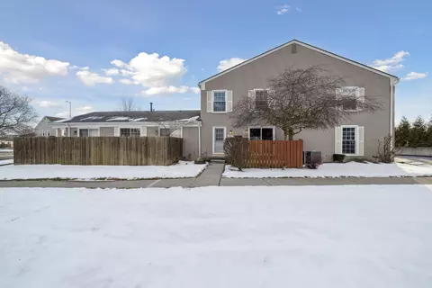 23667 Stonehenge Blvd, Novi, MI 48375