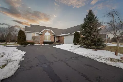 29408 Emelbe Dr, Lyon, MI 48165