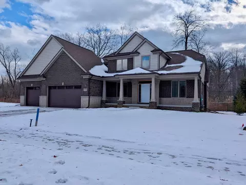 37864 Trillium, Harrison, MI 48045