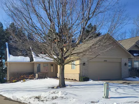 8096 Hawkcrest Dr, Grand Blanc, MI 48439