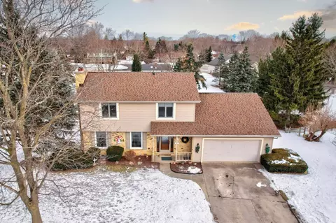 4 Mary Lane Ct, Frankenmuth, MI 48734