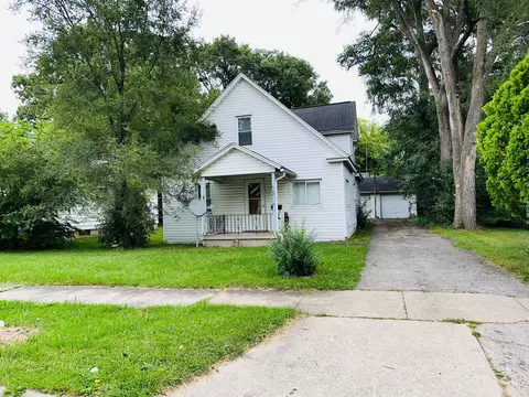 1932 Lowell, Saginaw, MI 48601