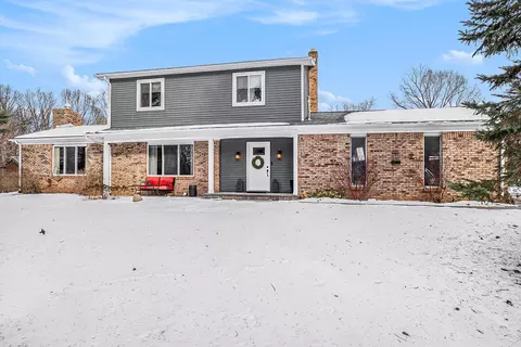11177 Horton Rd, Groveland, MI 48442