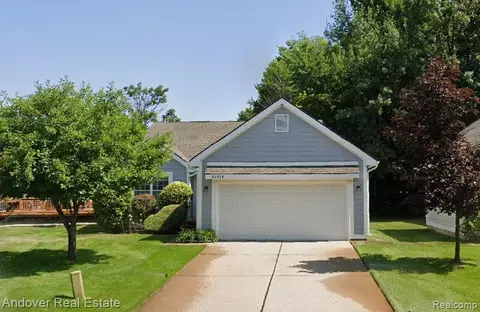 41514 Cornell Dr, Novi, MI 48377