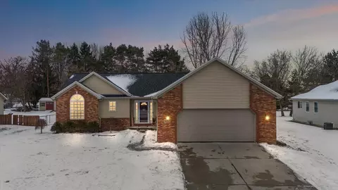 9298 Meadowview Dr, Davison, MI 48423