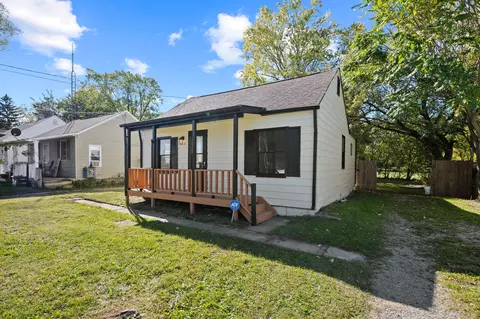 3512 Fern Ave, Burton, MI 48529