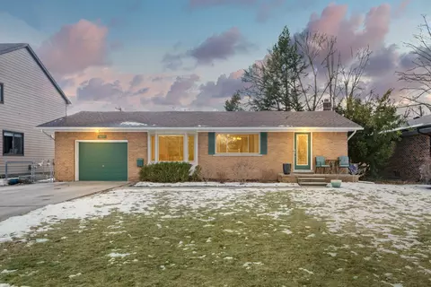 9433 Ball St, Plymouth, MI 48170
