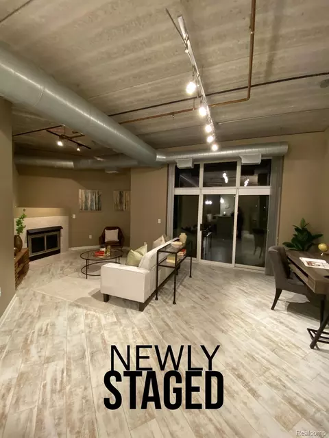 101 S Union St #208, Plymouth, MI 48170