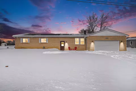 11151 Lapeer Rd, Davison, MI 48423
