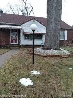 20497 Lesure St, Detroit, MI 48235