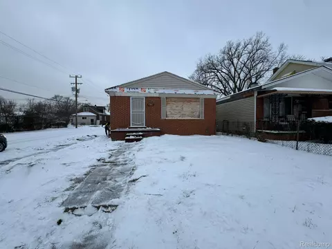 17801 Mcdougall St, Detroit, MI 48212