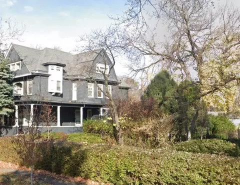 724 Seyburn St, Detroit, MI 48214
