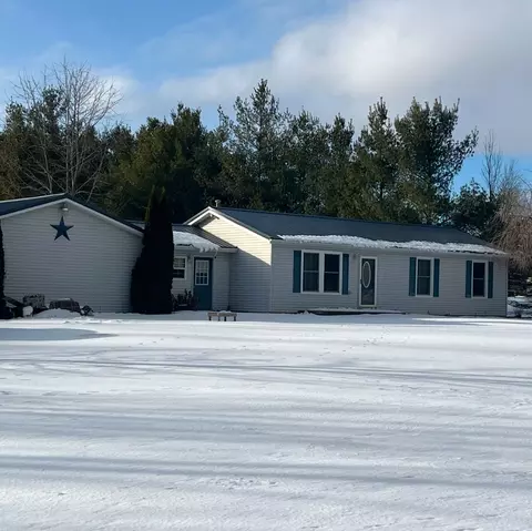 8036 Arendt Rd, Speaker, MI 48454