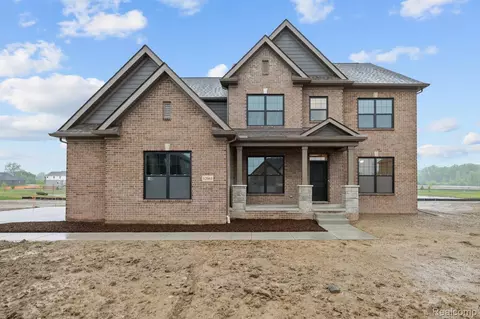 12061 Romeo Ln, Washington, MI 48094