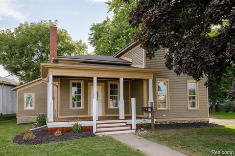 87 N Washington St, Oxford, MI 48371