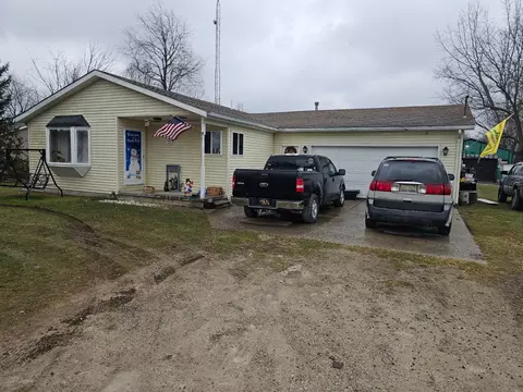 4084 Wellman Line Rd, Worth, MI 48032