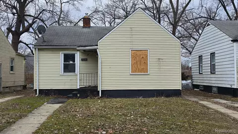 20285 Fenmore St, Detroit, MI 48235
