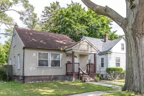 18996 Woodbine St, Detroit, MI 48219