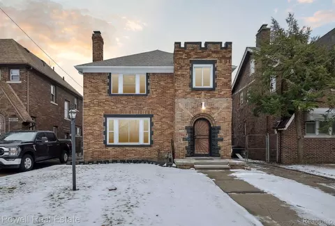 17160 Pennington Dr, Detroit, MI 48221