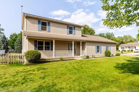 799 Huron St, Tecumseh, MI 49286