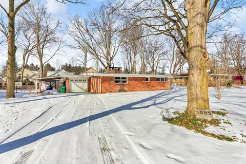 2505 Brownwood Dr, Port Huron, MI 48060
