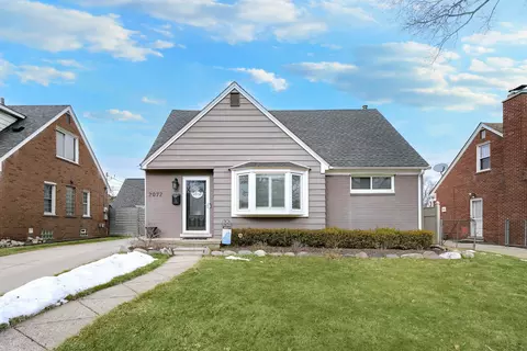 2072 Rosemont Rd, Berkley, MI 48072