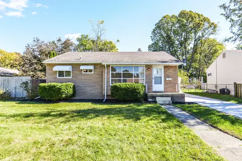 1565 Jay Ave, Ypsilanti, MI 48198
