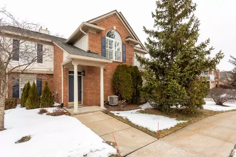 3486 Tremonte Cir N #147, Oakland, MI 48306