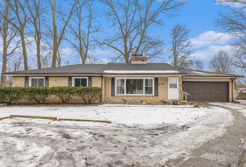 4354 Carrie St, Burton, MI 48509