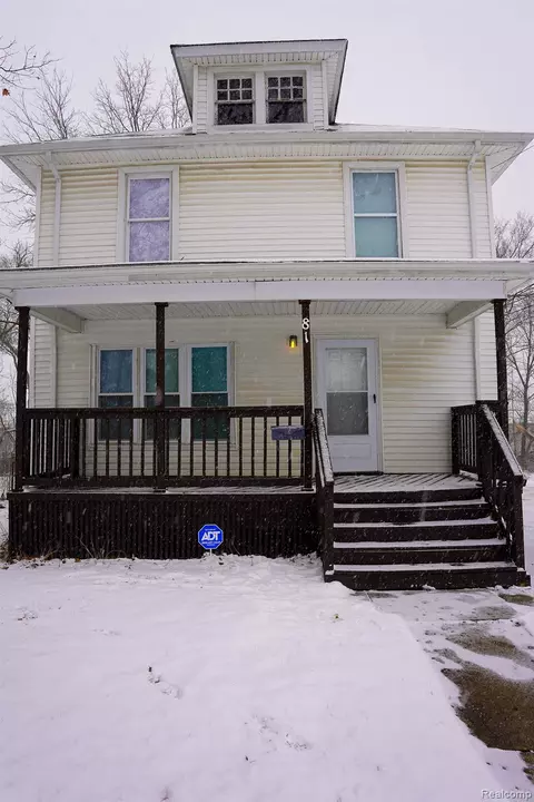 81 Willard St, Pontiac, MI 48342