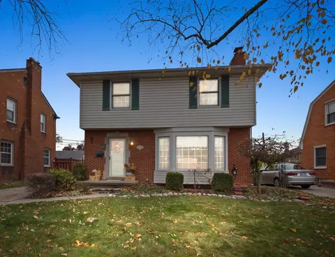 6713 Rosedale Blvd, Allen Park, MI 48101