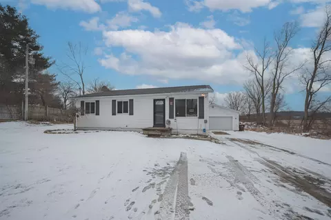 7577 Crofoot Rd, Iosco, MI 48836