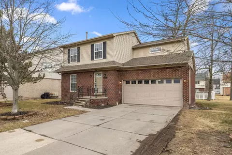 33566 Palmer Rd, Westland, MI 48186